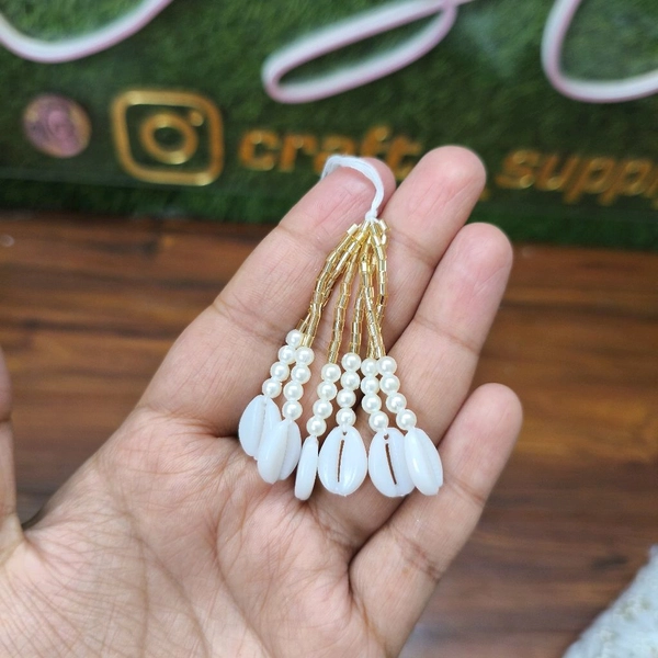 Kauri Moti Latkan / Tessel / Hanging 1 Pc 