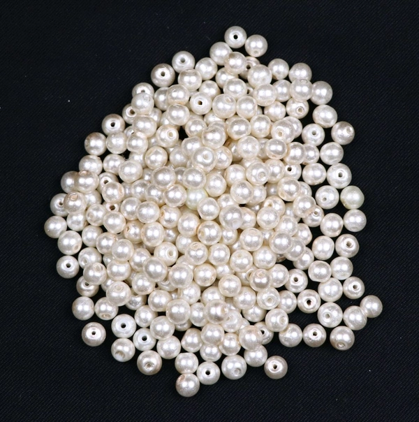 White Pearl Beads / Moti  0.8 mm (Large) (Half Kg) 
