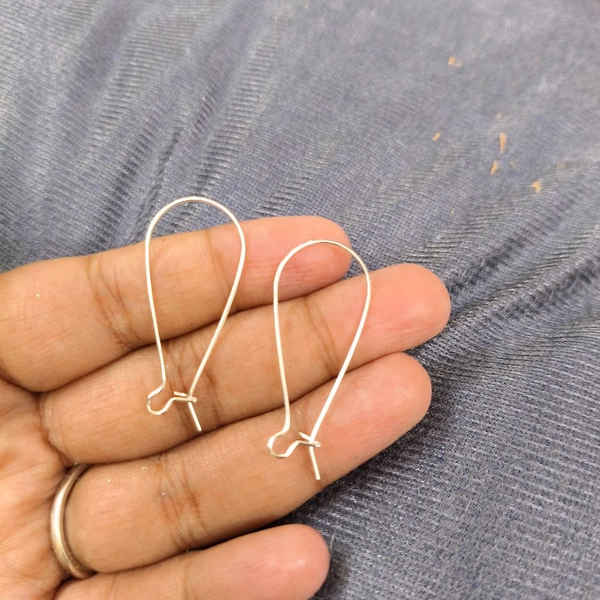 Kidney Earing Hook Silver (10grms) 
