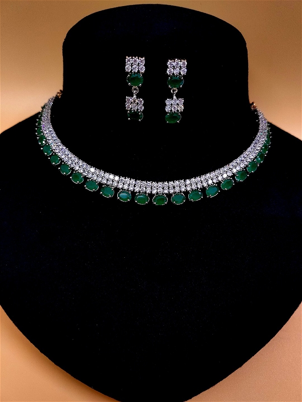 ShivaaY  Diya Preety Necklace Sets  - Emerald