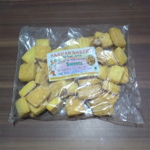 Sarmah Bakery Sweet Square Shaped Biscuits - 300g