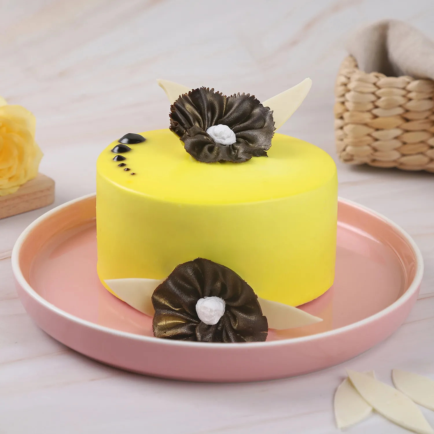Tropical Bliss Pineapple Bento Cake - 1KG