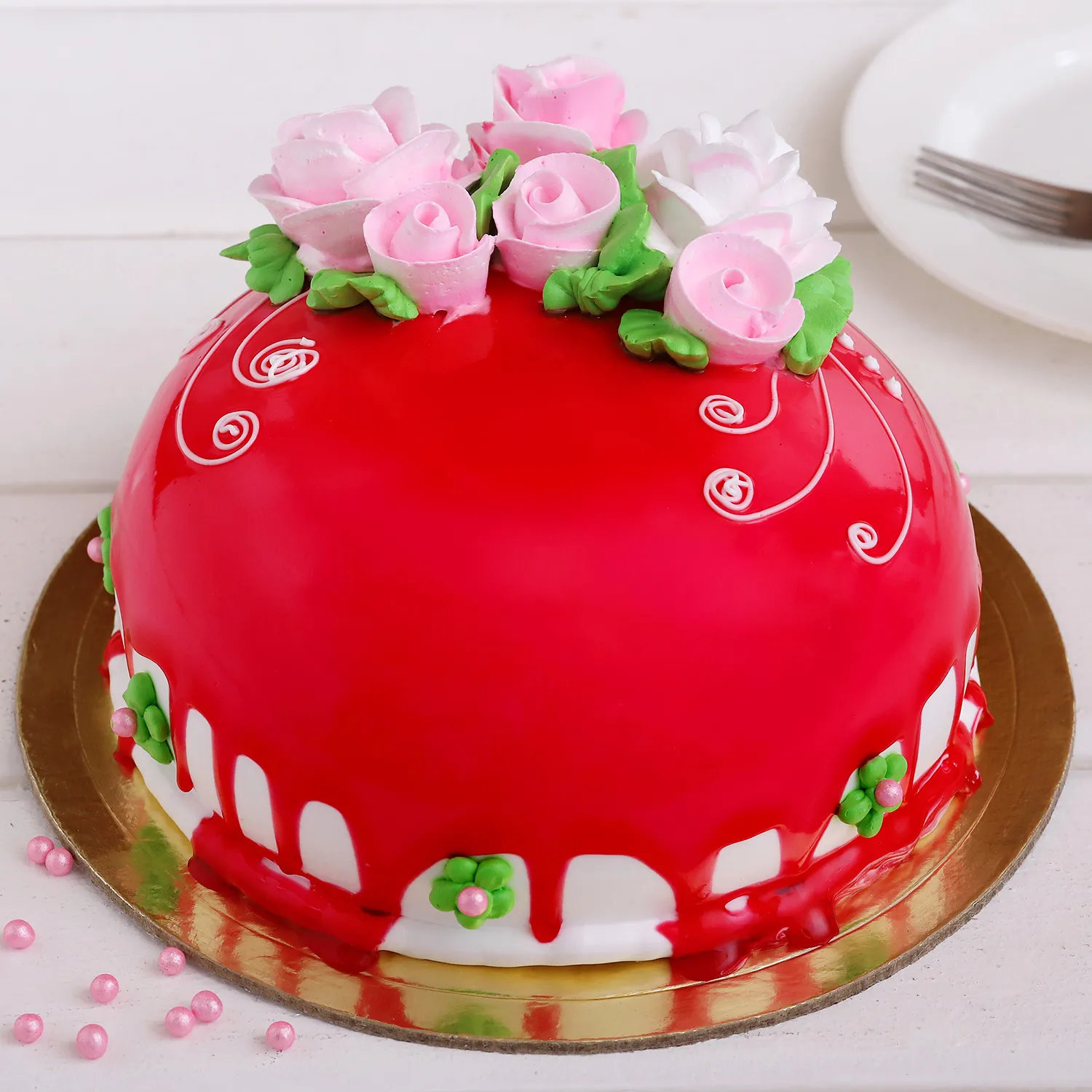 Roses On Top Chocolicious Cake - 1 KG