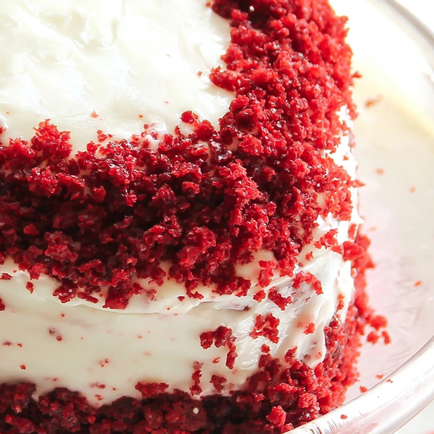 Red Velvet Heart Cream Cake - 1 KG
