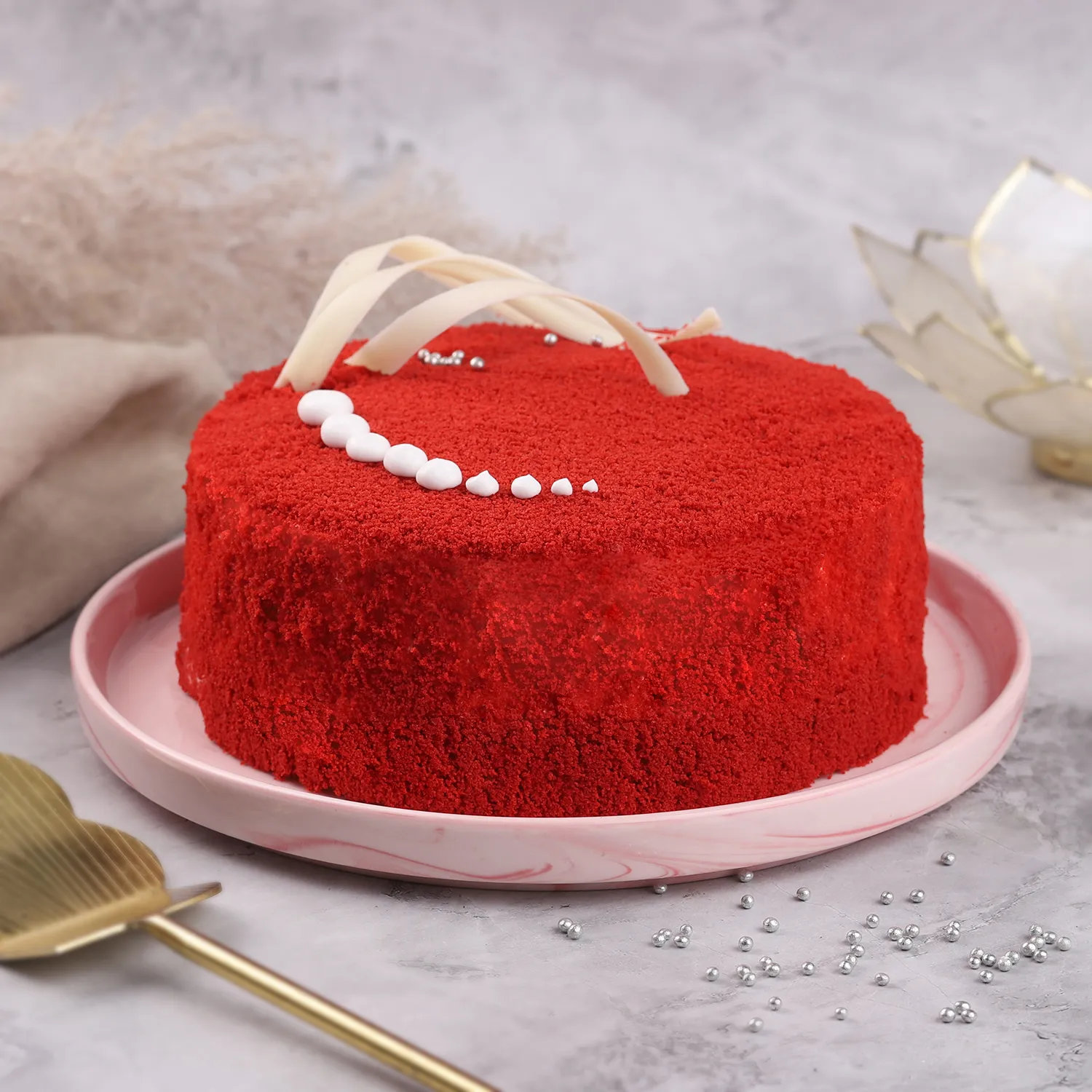 Red Velvet Symphony Cake - 2 KG