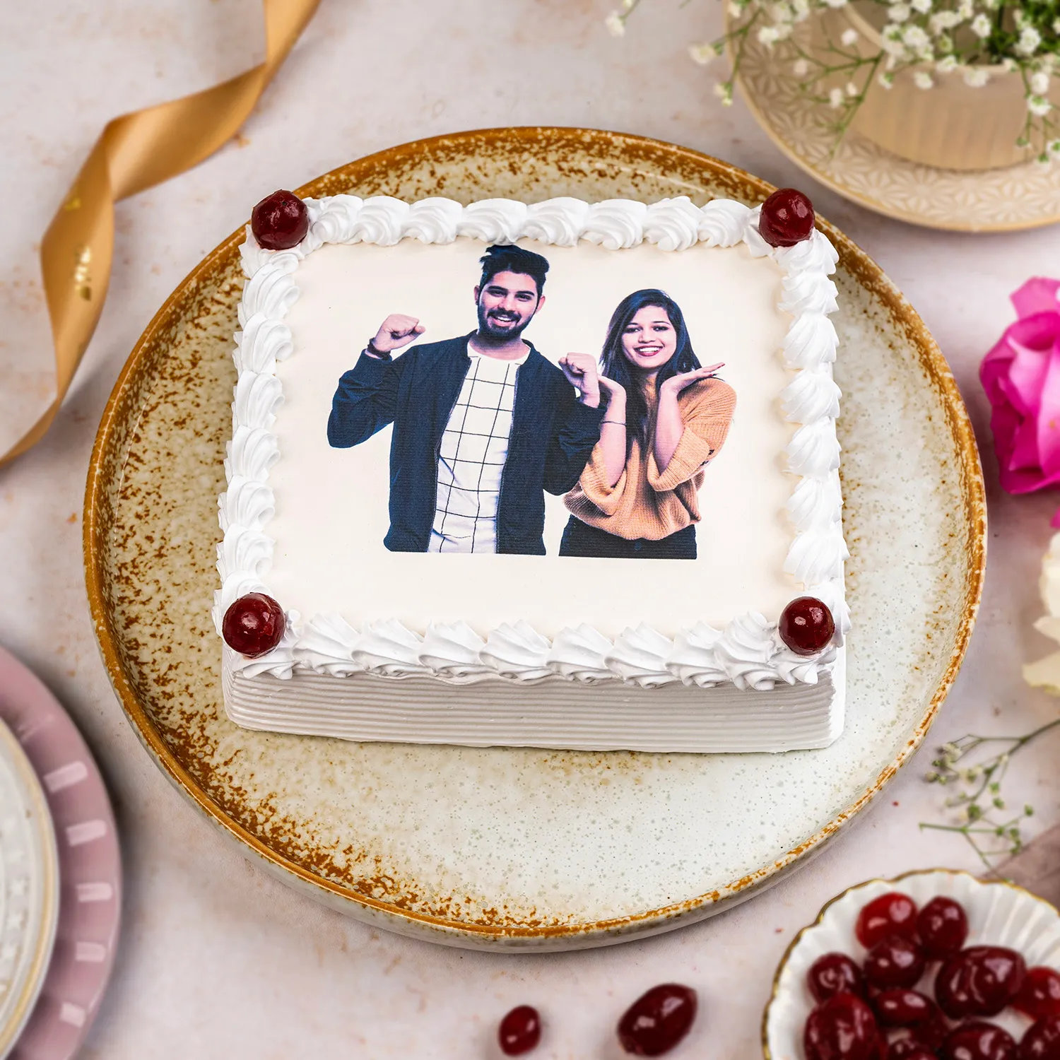 Happy Wedding Anniversary Cake - 2 KG