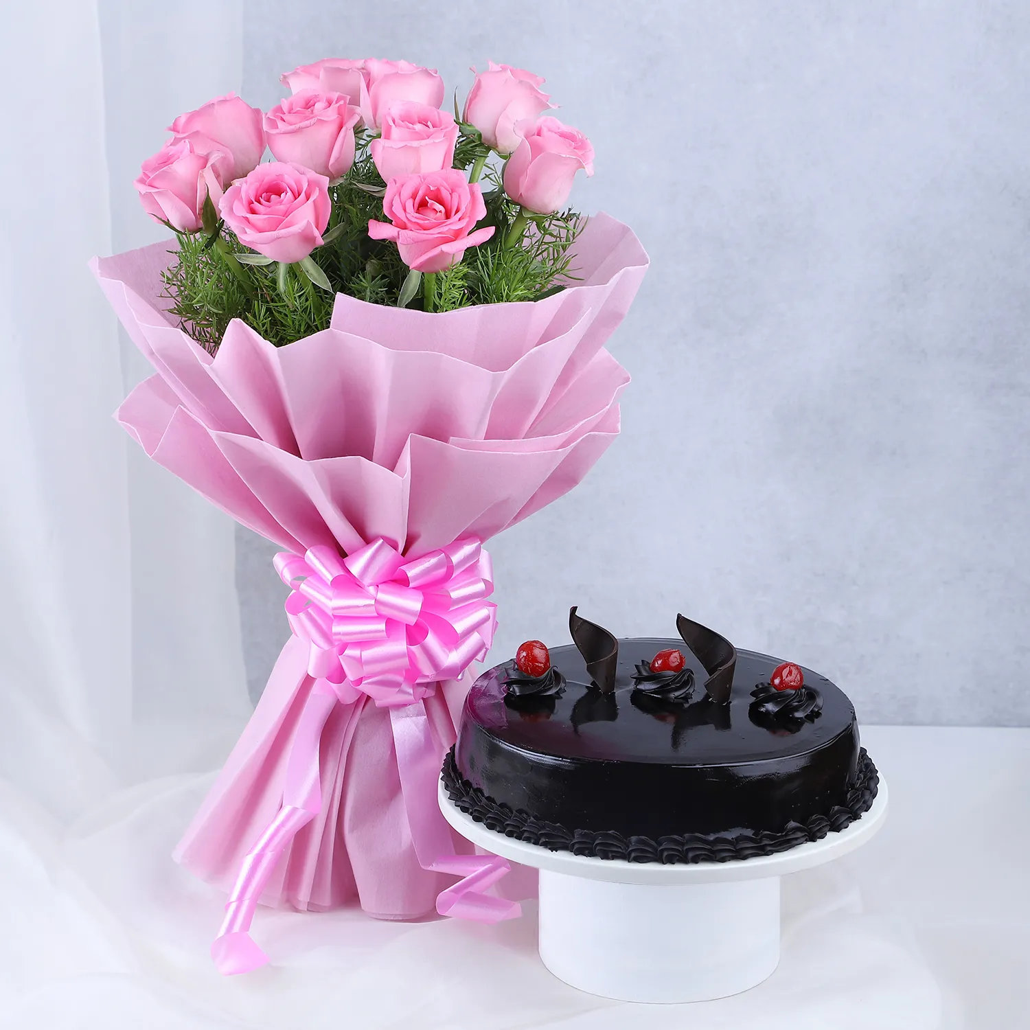Truffle Cake  & Pink Roses