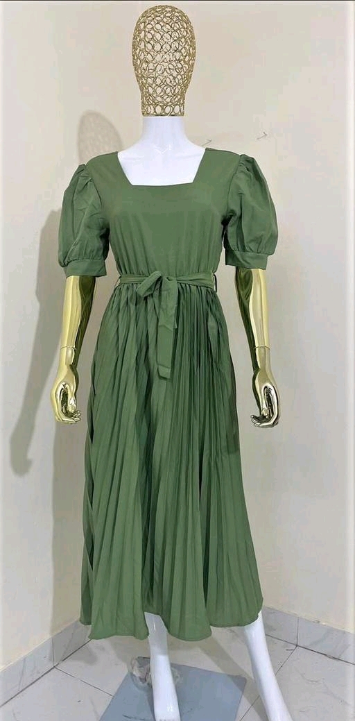 Pleated Dress - Green, M