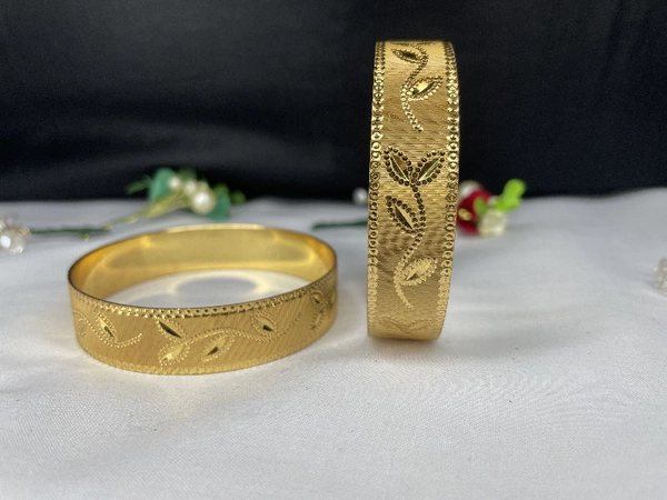 Kaira Gold Bangles - 2.4