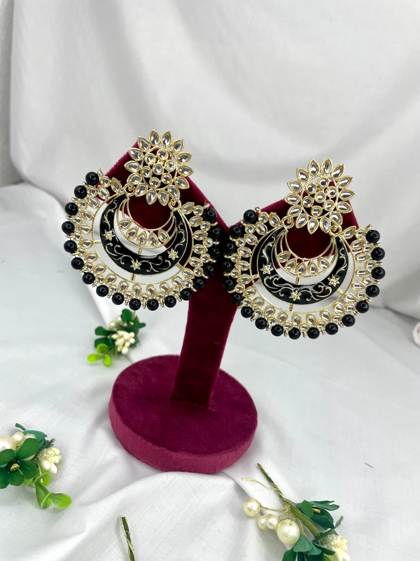 Shenaz Big Earings - Black