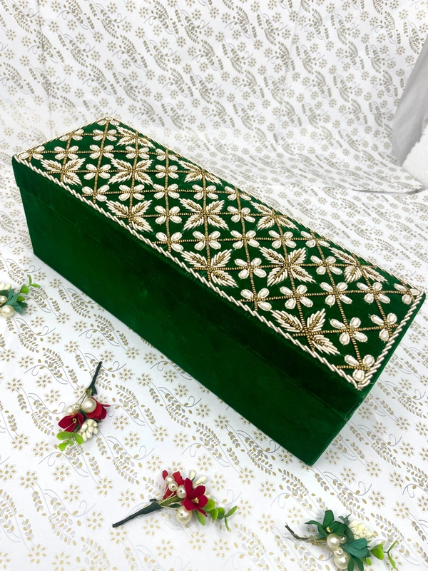 RIVAYAT GREEN BANGLE BOX - Deep Green