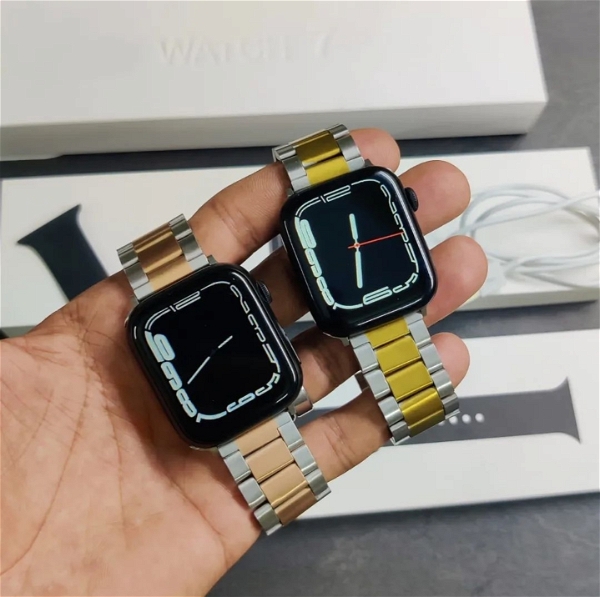 full display Smart watch i 7 series  - Gold