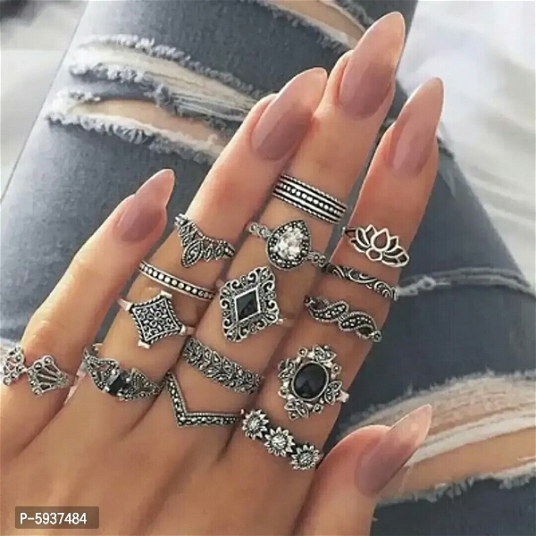 Silver Plated Fifteen Piece Vintage Floral Designs Plushy Ring Set For Women and Grils. - Silver, Free Delivery