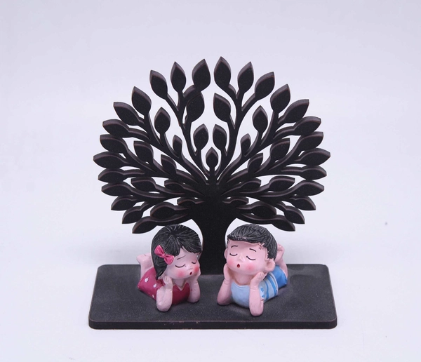 Cute Friends Statue Tree Set