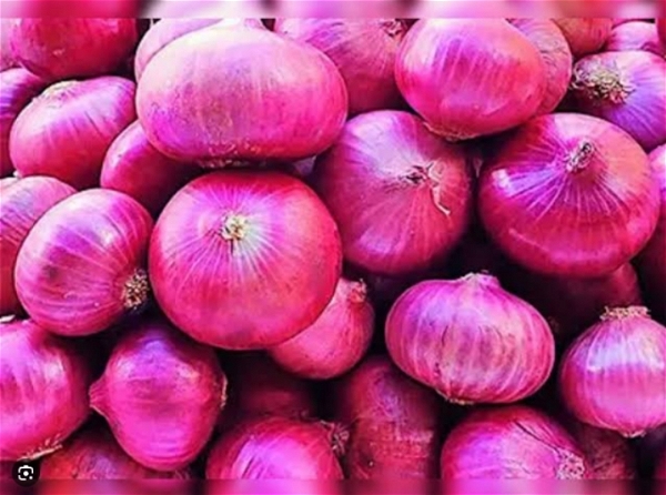 Onion : - 1kg