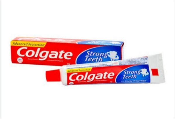 Colgate Strong Teeth Toothpaste : - 17g