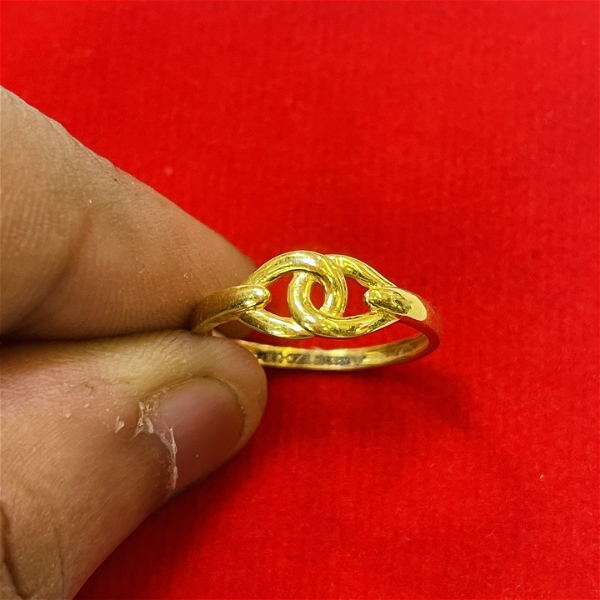 TRJ DUAL RING DESIGN HALLMARK 22KT GOLD FINGER RING FOR LADIES APPROX WGT:- 1.860 GRAM WITH PURITY SMART CARD - 13