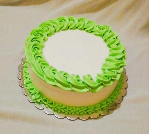 Plain Vanilla Cake - 1 Pound