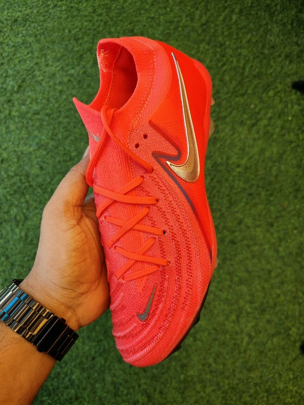 Nike PhantomGX Luna Red Color Low Ankle  - 8.5