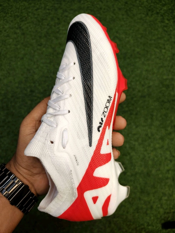 Airzoom Mercurial White Red Low Ankle - 5.5