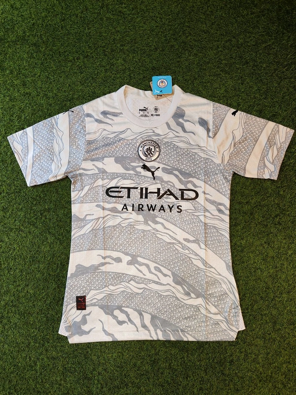Manchester City White Dragon Kit Player Edition - XL