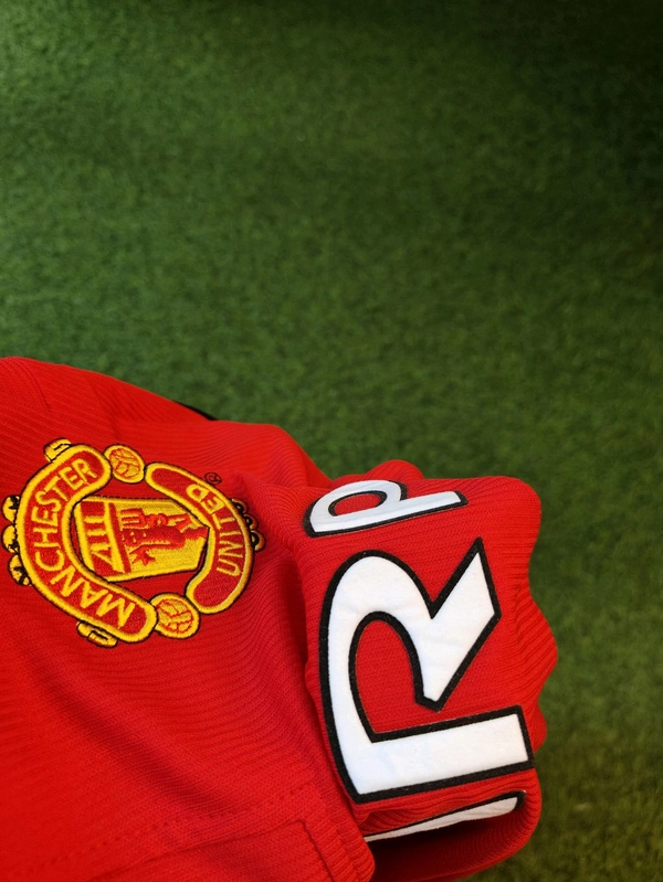 Retro Manchester United 1998-99 Home Full Sleeve - M
