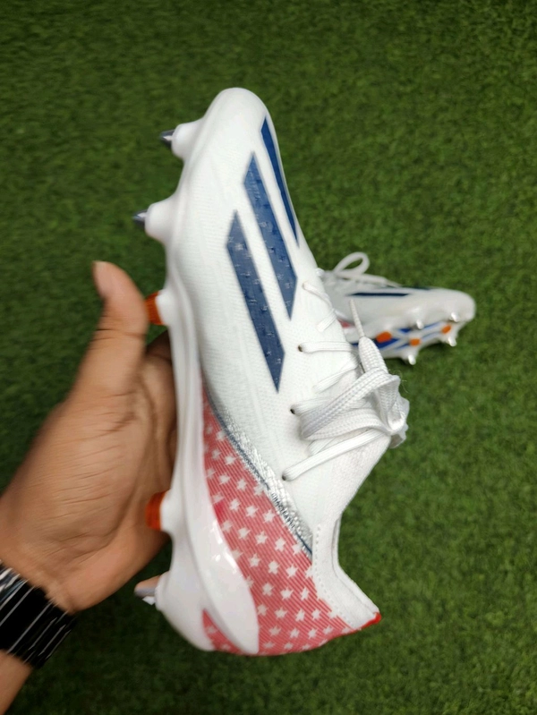 Adidas SpeedPortal White Colour Metal Changer Boot - 8