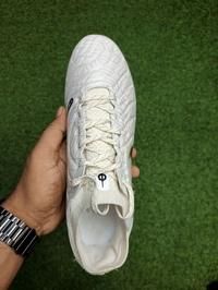 Tempo Cream And Gold Colour Low Top - 5.5