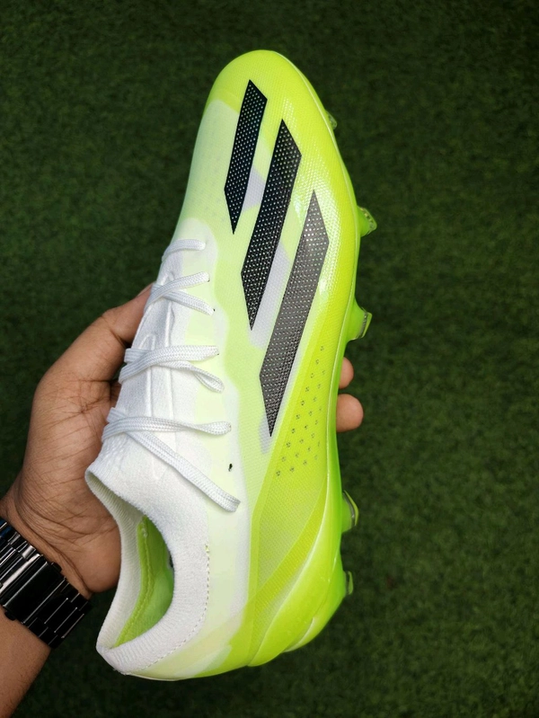 CrazyFast Green Color With Less - 7.5