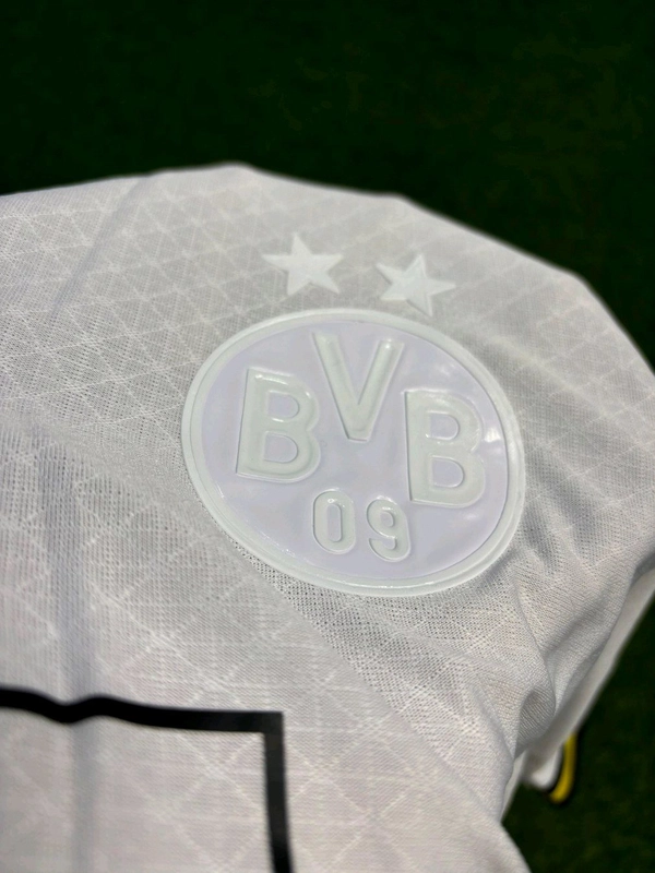Borussia Dortmund White 3rd Kit Player Edition 24/25 - M