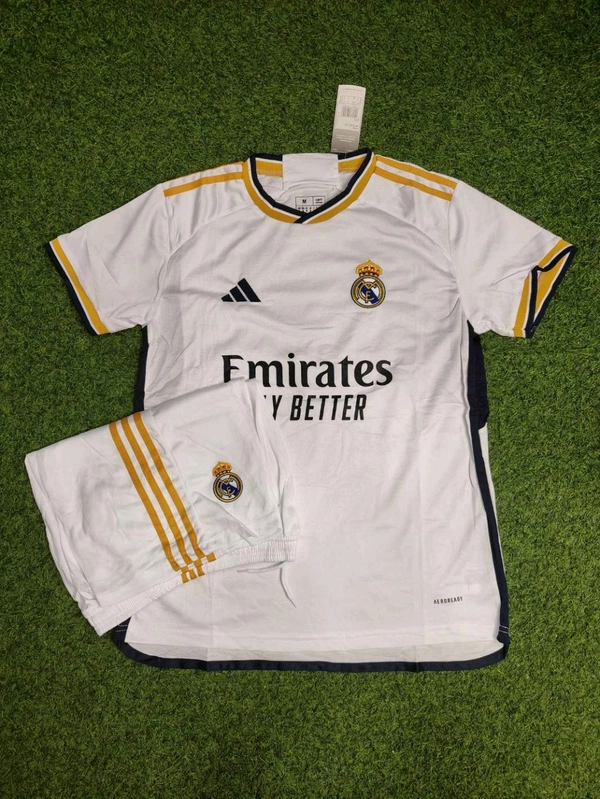 Madrid 23/24 Home Jersey With Short - M