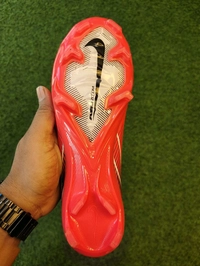 Mercurial Vapor 16 Red Colour With Less - 5.5