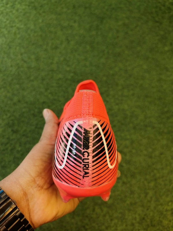 Mercurial Vapor 16 Red Colour With Less - 5.5