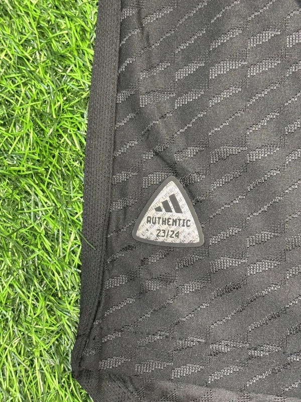 Madrid 23/24 3rd Kit Player Edition Half Sleeve  - S