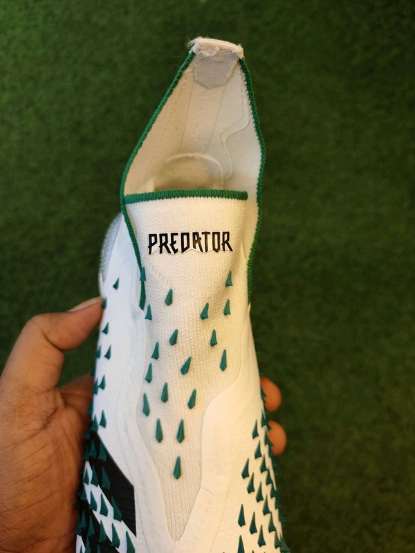 Predator Freak High-Top Without Lace White And Green - 6.5