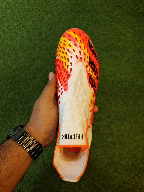 Predator Freak High-Top Without Lace White And Orange  - 6.5