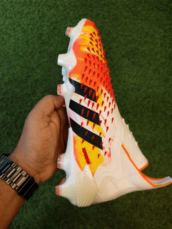 Predator Freak High-Top Without Lace White And Orange  - 6.5