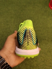 Mercurial Vapor 16 Light Green Astro/Turf - 7.5