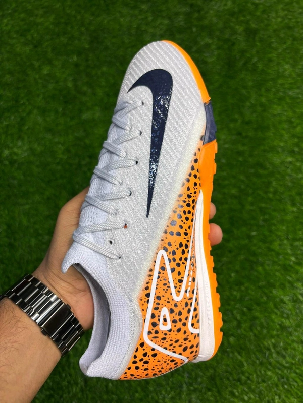 Mercurial Vapor 16 Elite Electric Astro/Turf With Lace  - 7.5