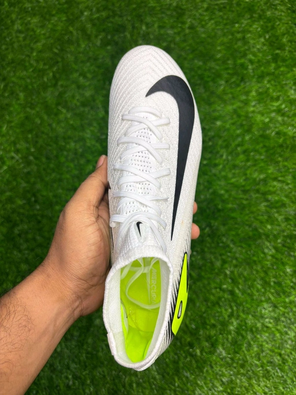 Mercurial Vapor 16 White Colour High Ankle With Lace - 5.5