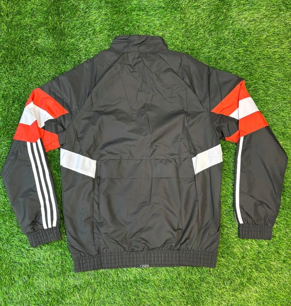 Manchester United Black Colour Track Top - L