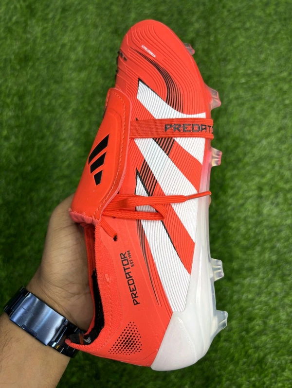Predator Foldover Elite Red Colour With Lace FG - 6