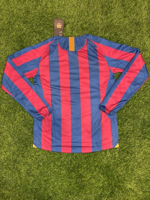 Retro Barcelona 2005-06 Home Full Sleeve Jersey - M