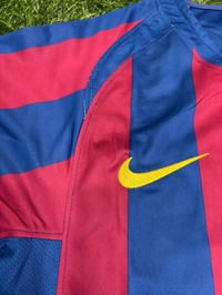 Retro Barcelona 2005-06 Home Full Sleeve Jersey - M