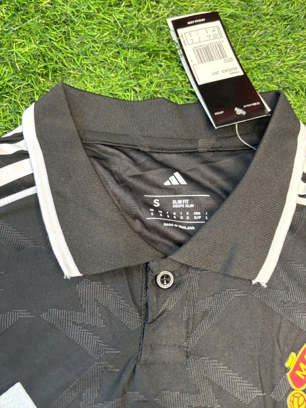 Manchester United Black Special Player Edition - XL
