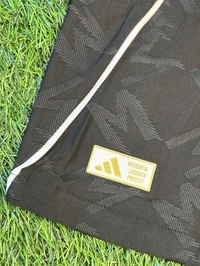 Manchester United Black Special Player Edition - XL