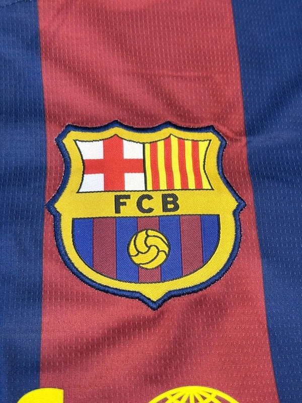 Retro FC Barcelona 2010/11 Home Fan Edition With Short  - XL