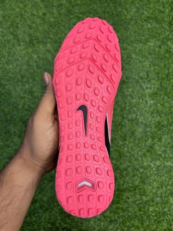 Mercurial Vapor 16 Elite Pink Black AG/Turf With Lace  - 9