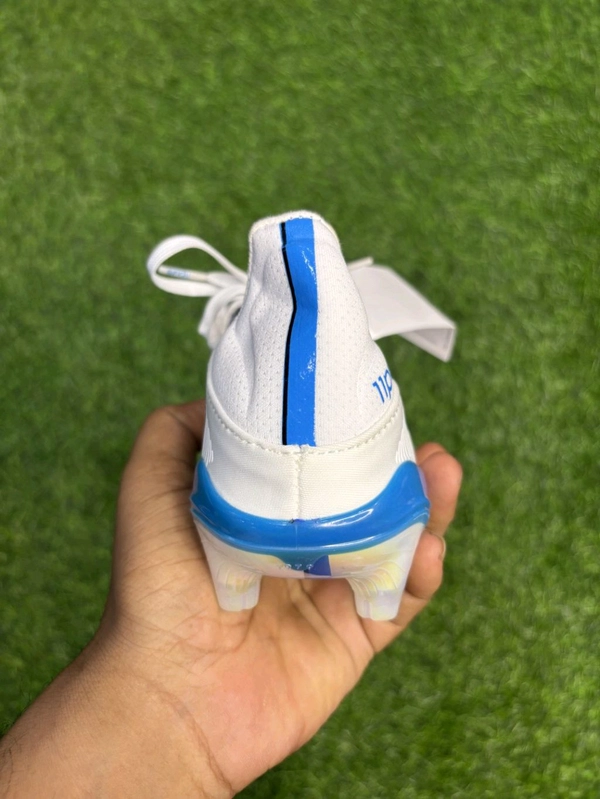 Copa Pure 3 White Blue Colour 11pure FG - 6.5