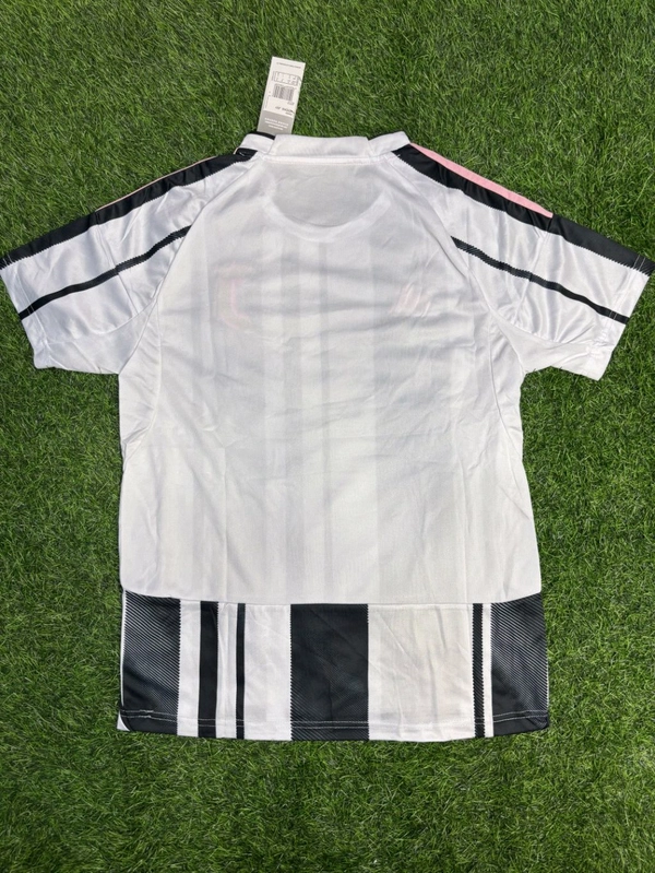 Juventus FC 25/26 Home Kit Fan Edition With Short  - L